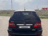 Mercedes-Benz B 170 2007 года за 3 300 000 тг. в Атырау – фото 3