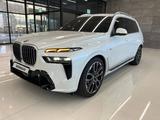 BMW X7 2025 года за 42 000 000 тг. в Алматы