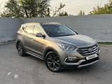 Hyundai Santa Fe 2017 годаүшін10 100 000 тг. в Алматы – фото 5