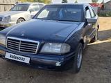 Mercedes-Benz C 180 1995 года за 1 100 000 тг. в Кокшетау – фото 2