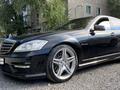 Mercedes-Benz S 63 AMG 2007 года за 12 500 000 тг. в Астана – фото 2