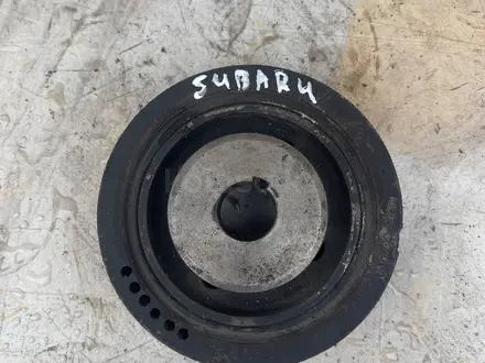 Шкив коленвала Subaru за 10 000 тг. в Алматы