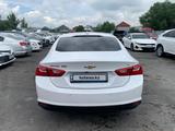 Chevrolet Malibu 2020 года за 7 439 250 тг. в Алматы – фото 2