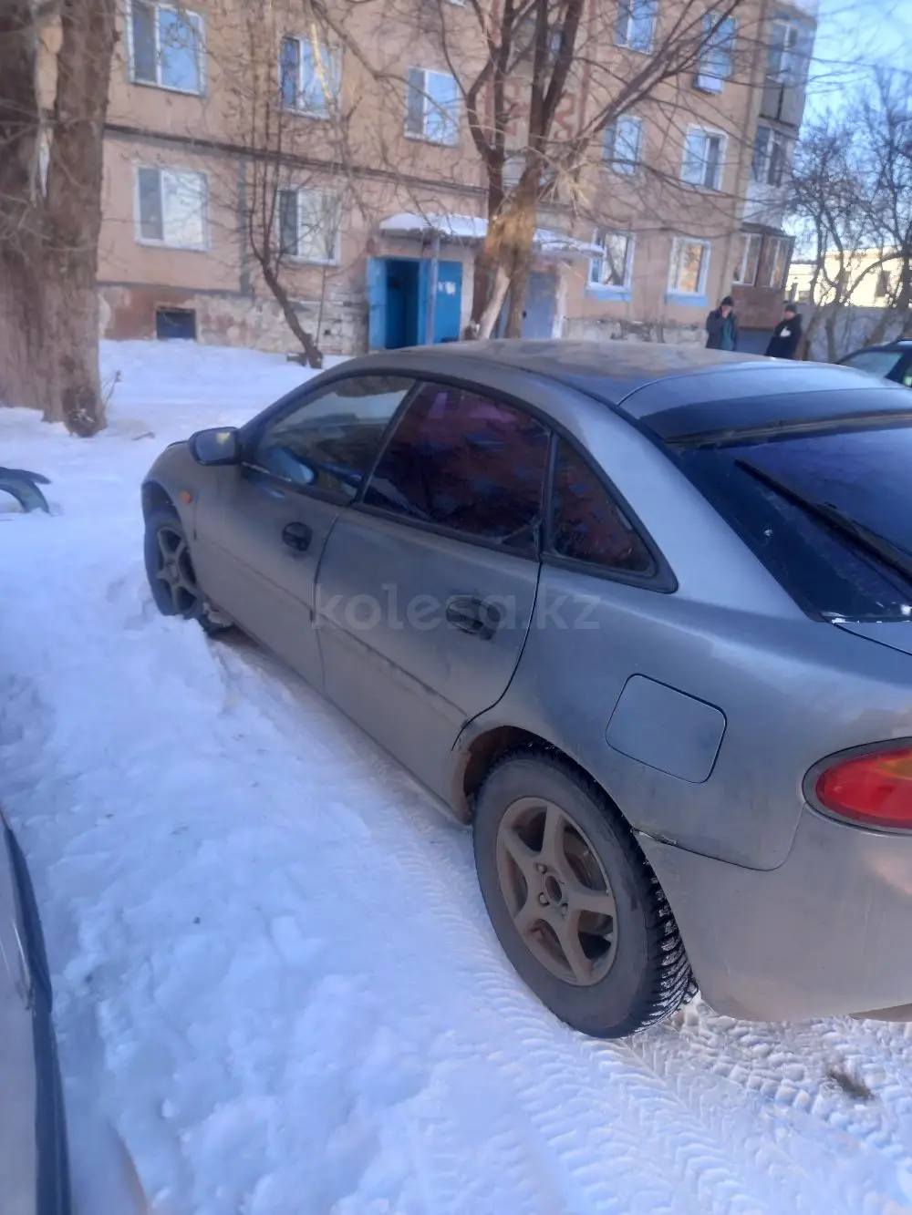 Mazda 323, 1994