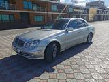 Mercedes-Benz E 320 2002 годаүшін5 500 000 тг. в Актау – фото 3