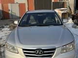 Hyundai Sonata 2007 годаfor3 800 000 тг. в Алматы – фото 2