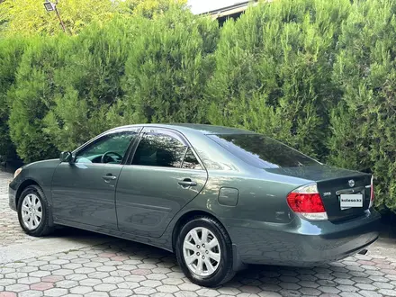 Toyota Camry 2005 года за 4 700 000 тг. в Алматы – фото 2