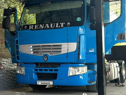 Renault  Premium 2013 года за 13 000 000 тг. в Шымкент