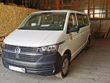 Volkswagen Caravelle 2021 года за 19 900 000 тг. в Павлодар