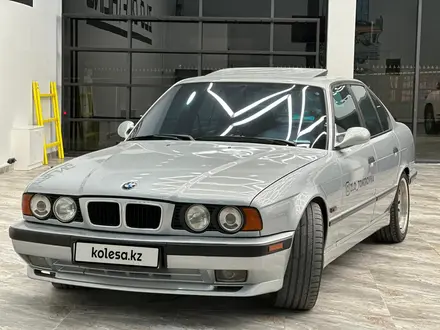 BMW 525 1995 года за 4 500 000 тг. в Шымкент – фото 2