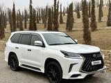 Lexus LX 570 2019 годаfor51 000 000 тг. в Шымкент