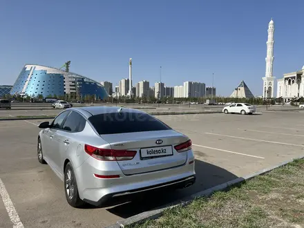 Kia Optima 2019 года за 9 900 000 тг. в Астана – фото 6