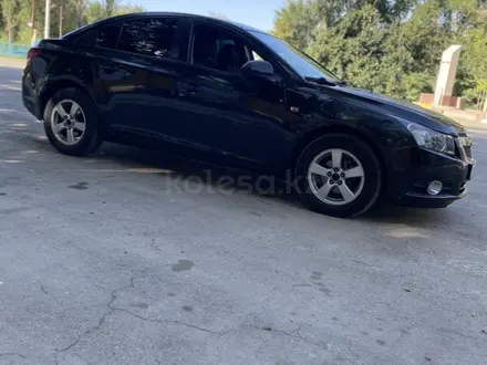 Chevrolet Cruze 2009 года за 3 100 000 тг. в Тараз