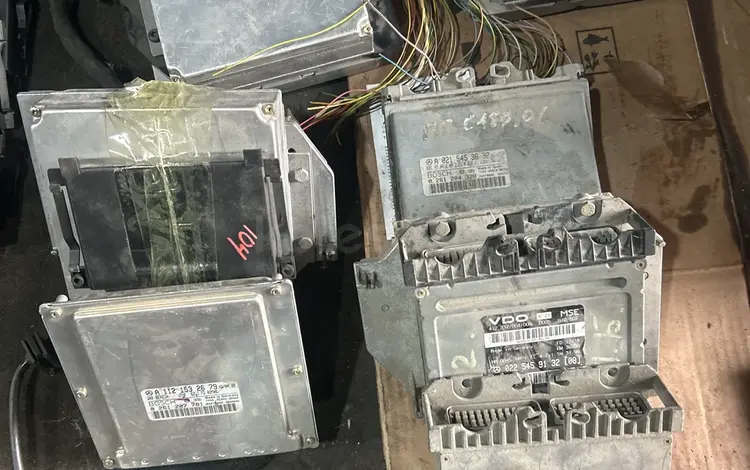 Блок управления компьютера двигателя за 22 220 тг. в Алматы