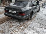 Mercedes-Benz E 200 1992 годаfor1 000 000 тг. в Экибастуз – фото 2