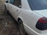 Mercedes-Benz C 200 1995 года за 1 350 000 тг. в Кокшетау – фото 2