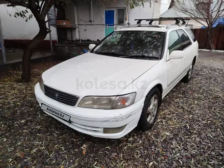 Toyota Mark II Qualis 1997 года за 3 550 000 тг. в Алматы – фото 2