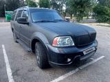 Lincoln Navigator 2003 года за 9 000 000 тг. в Алматы