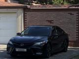 Toyota Camry 2019 года за 13 500 000 тг. в Шымкент