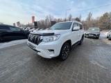 Toyota Land Cruiser Prado 2022 года за 23 500 000 тг. в Алматы – фото 3