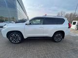 Toyota Land Cruiser Prado 2022 года за 23 500 000 тг. в Алматы – фото 4