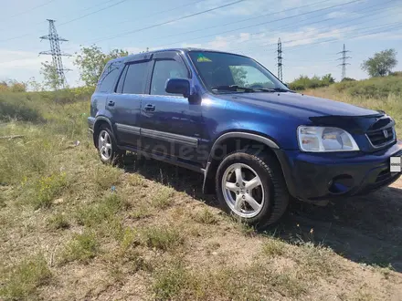 Honda CR-V 1998 года за 3 300 000 тг. в Караганда – фото 7