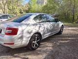 Skoda Octavia 2013 года за 4 900 000 тг. в Караганда – фото 3
