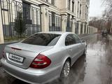 Mercedes-Benz E 320 2002 годаfor5 500 000 тг. в Караганда – фото 2