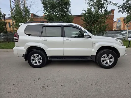 Toyota Land Cruiser Prado 2007 года за 10 500 000 тг. в Актобе – фото 4