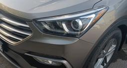 Hyundai Santa Fe 2017 годаүшін10 000 000 тг. в Караганда – фото 4