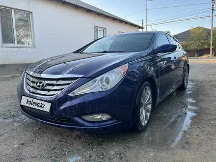 Hyundai Sonata 2010 года за 4 000 000 тг. в Атырау – фото 8