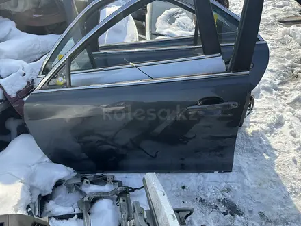Дверь Тойота Камри 40 за 50 000 тг. в Алматы
