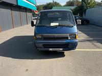 Toyota Hiace 1993 годаүшін2 000 000 тг. в Алматы