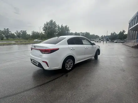 Kia Rio 2019 года за 6 100 000 тг. в Рудный – фото 3