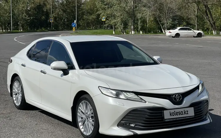 Toyota Camry 2018 годаүшін12 800 000 тг. в Астана