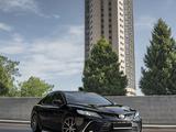 Toyota Camry 2022 года за 17 500 000 тг. в Астана