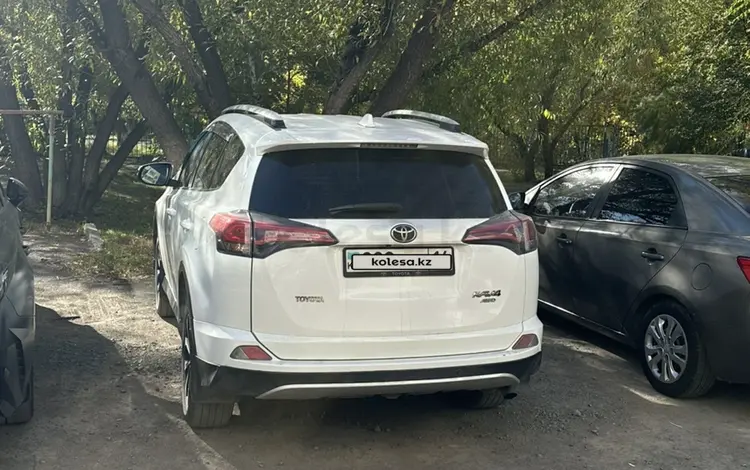 Toyota RAV4 2018 годаfor13 500 000 тг. в Павлодар