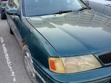 Toyota Avalon, 1998