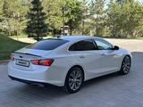 Chevrolet Malibu 2019 года за 7 750 000 тг. в Шымкент – фото 5