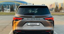 Toyota Sienna 2021 года за 29 000 000 тг. в Алматы – фото 4