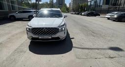 Hyundai Santa Fe 2022 года за 12 490 000 тг. в Астана