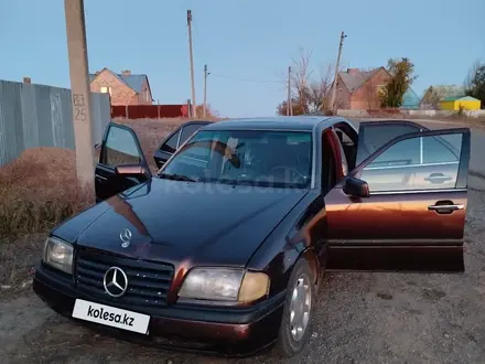 Mercedes-Benz C 180 1995 года за 1 300 000 тг. в Караганда – фото 6