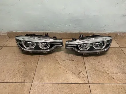 Фара правая левая BMW f30 led за 135 000 тг. в Астана