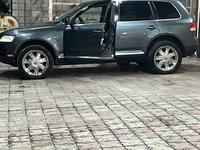 Volkswagen Touareg 2005 года за 5 500 000 тг. в Шымкент