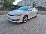 Toyota Camry 2014 годаүшін7 600 000 тг. в Петропавловск