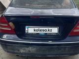 Mercedes-Benz C 240 2002 года за 1 800 000 тг. в Актобе – фото 3
