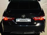 Toyota Camry 2019 года за 11 200 000 тг. в Шымкент – фото 5