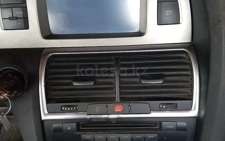 Монитор экран дисплей на Audi Q7 за 38 000 тг. в Шымкент
