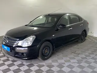 Nissan Almera