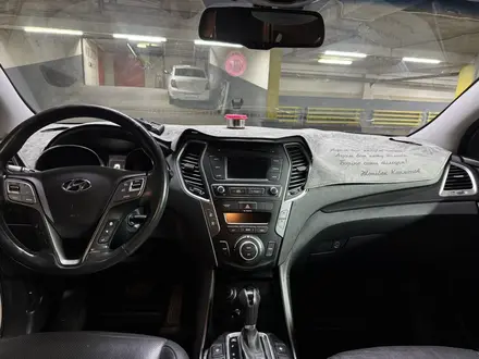 Hyundai Santa Fe 2016 года за 8 900 000 тг. в Астана – фото 9